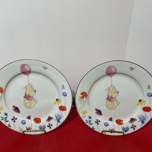 Disney Winnie the Pooh Among the Flowers Dinner Plates set of 2 NWT - Picture 4 of 8